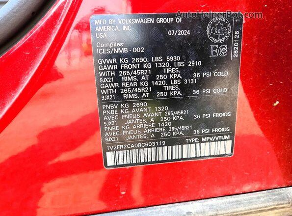 1V2FR2CA0RC603119 2024 VOLKSWAGEN ATLAS Red Widok wnętrza 360 stopni