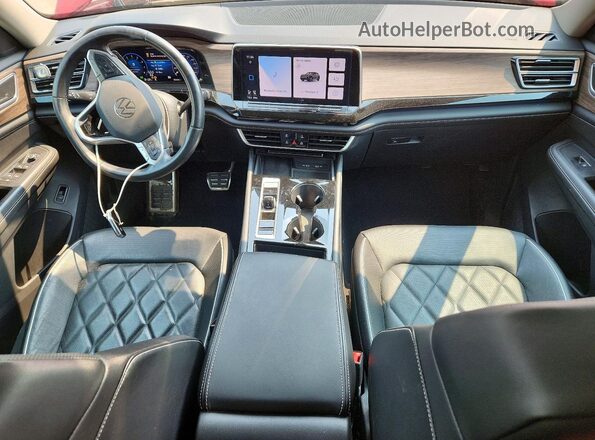 1V2FR2CA0RC603119 2024 VOLKSWAGEN ATLAS Red Widok deski rozdzielczej