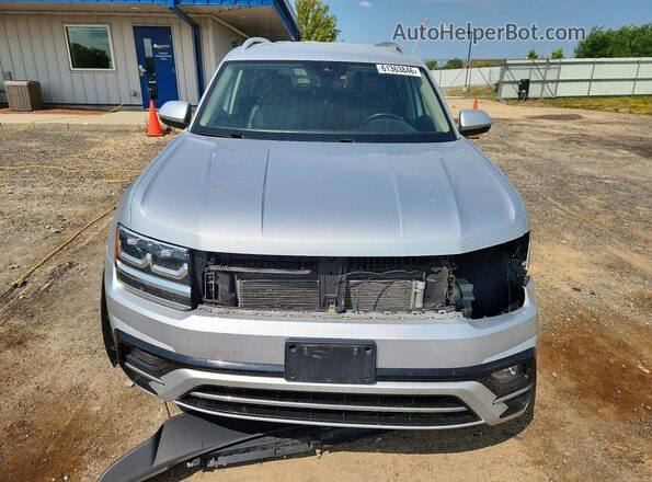 1V2FR2CA5JC557131 2018 VOLKSWAGEN ATLAS Silver Vista frontal