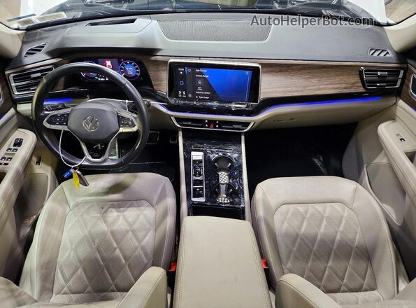 1V2FR2CA5RC586205 2024 VOLKSWAGEN ATLAS White Вид панелі приладів