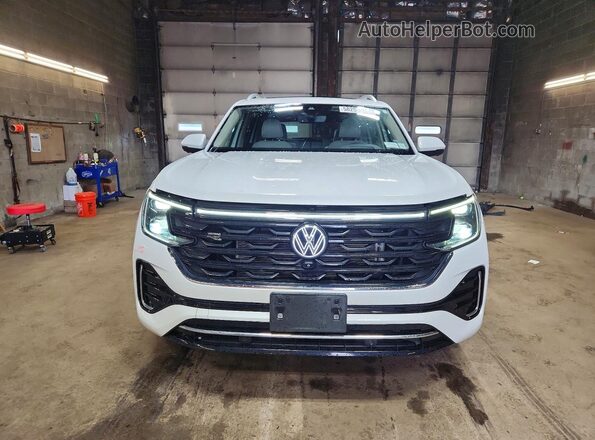 1V2FR2CA5RC586205 2024 VOLKSWAGEN ATLAS White Вид спереду