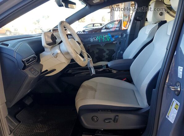 1V2GNPE86PC003239 2023 VOLKSWAGEN ID.4 Gray Front interior view
