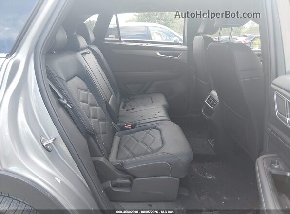 1V2HC2CA3TC233138 2026 VOLKSWAGEN ATLAS Silver Vista de la etiqueta del VIN
