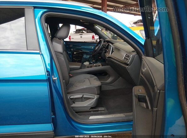1V2HE2CA0RC246898 2024 VOLKSWAGEN ATLAS Blue Widok wnętrza z przodu