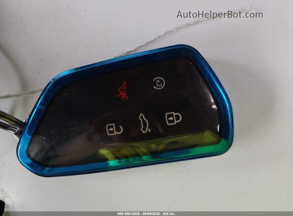 1V2HE2CA0RC246898 2024 VOLKSWAGEN ATLAS Blue Widok deski rozdzielczej