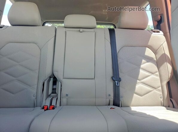 1V2HN2CA3TC502166 2026 VOLKSWAGEN ATLAS Gray Widok tylnych siedzeń