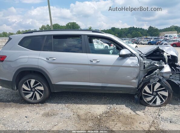 1V2HN2CA5TC562966 2026 VOLKSWAGEN ATLAS Silver Rear interior view