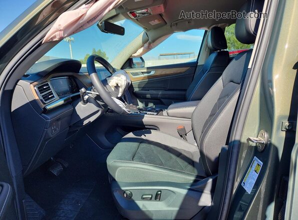 1V2HN2CA9TC567264 2026 VOLKSWAGEN ATLAS Green წინა სალონის ხედი