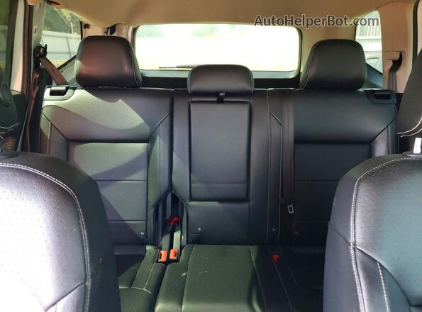 1V2HR2CA1MC565272 2021 VOLKSWAGEN ATLAS Silver Вид задніх сидінь