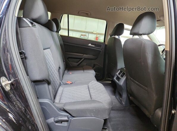 1V2HR2CA2JC513726 2018 VOLKSWAGEN ATLAS Черный Вид задней части салона