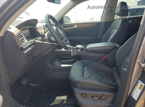 1V2HR2CA4RC619199 2024 VOLKSWAGEN ATLAS Gray Front interior view