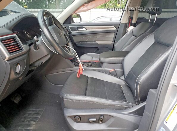 1V2HR2CA7MC552896 2021 VOLKSWAGEN ATLAS Silver Widok wnętrza z przodu