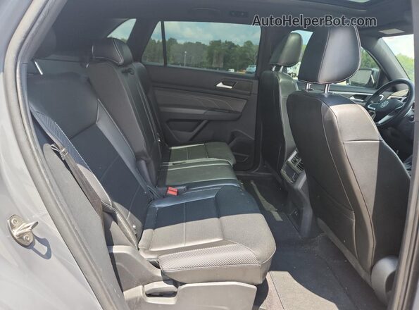 1V2JC2CA4MC229862 2021 VOLKSWAGEN ATLAS Gray Widok wnętrza z tyłu