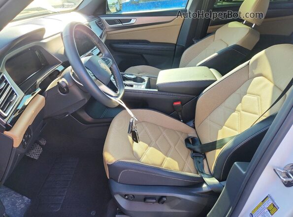1V2JE2CA0RC205575 2024 VOLKSWAGEN ATLAS White Widok wnętrza z przodu