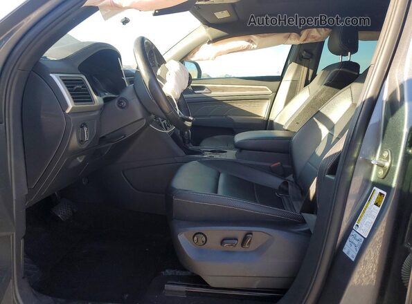 1V2JE2CA2MC241079 2021 VOLKSWAGEN ATLAS Серый Вид салона спереди