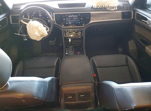 1V2JE2CA4NC231235 2022 VOLKSWAGEN ATLAS White Vista del salpicadero
