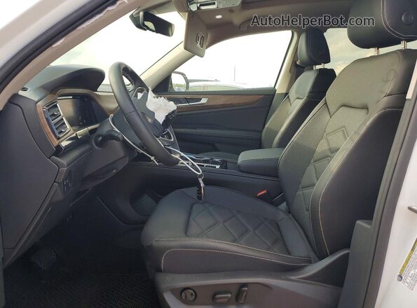 1V2JN2CA6TC515849 2026 VOLKSWAGEN ATLAS White Vista interior delantera