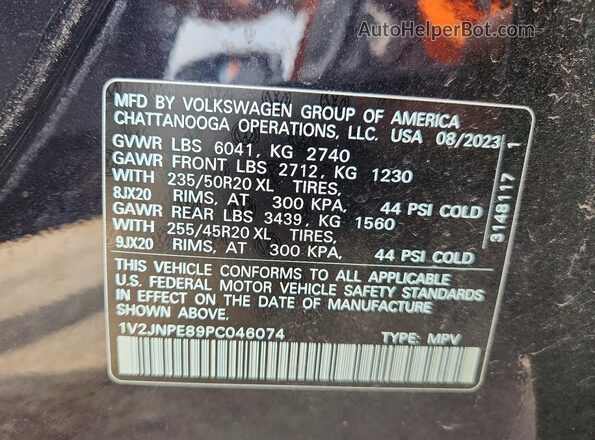 1V2JNPE89PC046074 2023 VOLKSWAGEN ID.4 Черный Панорамный вид салона 360°