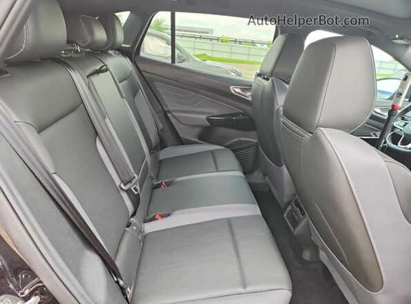 1V2JNPE89PC046074 2023 VOLKSWAGEN ID.4 Черный Вид задней части салона