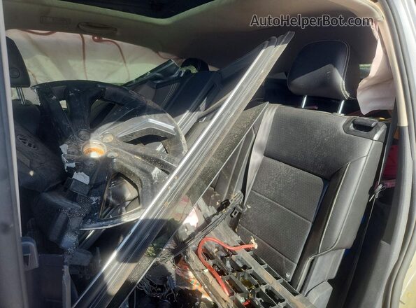 1V2JP2CA7MC595836 2021 VOLKSWAGEN ATLAS Silver Rear seats view