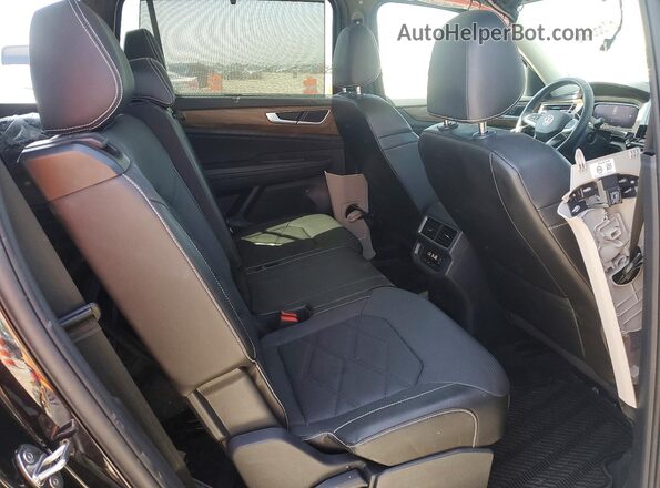 1V2JR2CA1RC526514 2024 VOLKSWAGEN ATLAS Черный Вид задних сидений