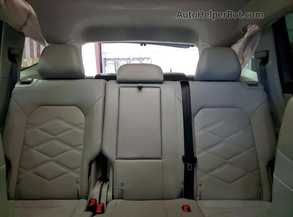 1V2JR2CA6SC528765 2025 VOLKSWAGEN ATLAS Серый Вид задних сидений