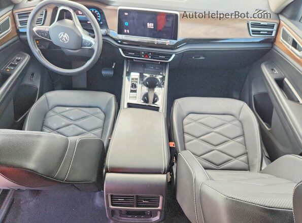 1V2JR2CA8RC532245 2024 VOLKSWAGEN ATLAS White Առջևի վահանակի տեսք