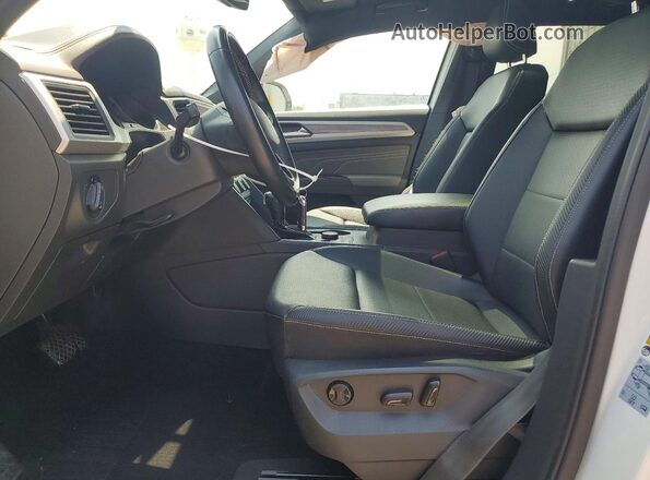 1V2KC2CA8MC203382 2021 VOLKSWAGEN ATLAS White Widok wnętrza z przodu