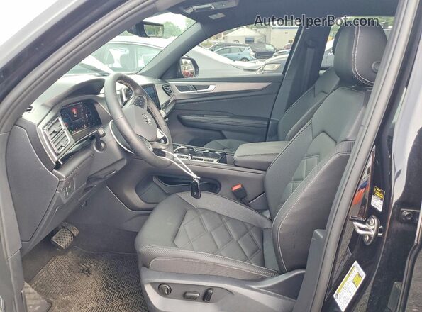 1V2KC2CA8TC212047 2026 VOLKSWAGEN ATLAS Черный Вид салона спереди
