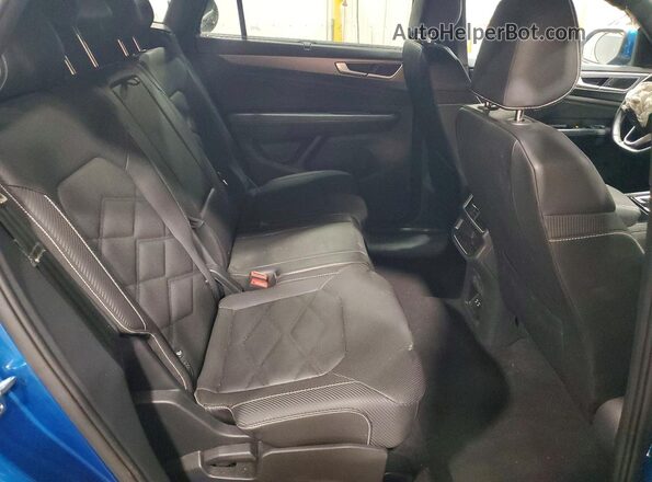 1V2KE2CA1SC215316 2025 VOLKSWAGEN ATLAS Blue Вид задньої частини салону