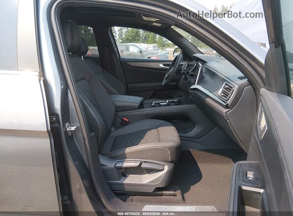 1V2KE2CA5SC228229 2025 VOLKSWAGEN ATLAS Gray Widok wnętrza z przodu
