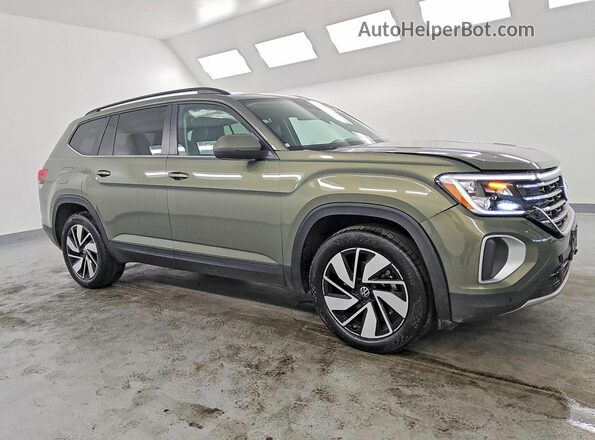 1V2KN2CA7TC514259 2026 VOLKSWAGEN ATLAS Green Передня права чверть