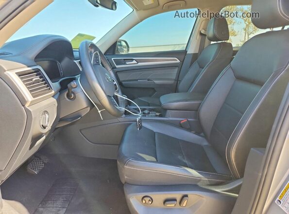 1V2KP2CA5PC509383 2023 VOLKSWAGEN ATLAS Gray Widok wnętrza z przodu