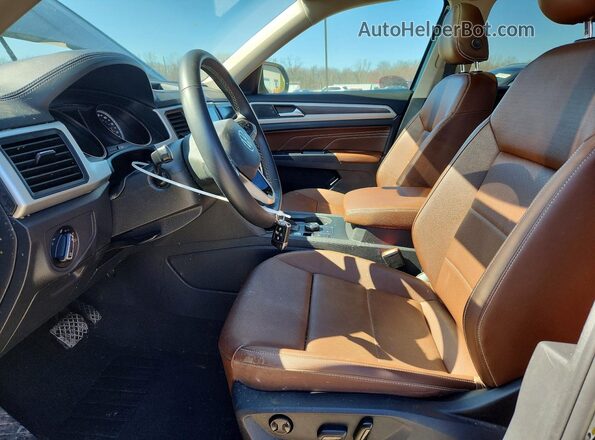 1V2KR2CA2MC557624 2021 VOLKSWAGEN ATLAS Green Vista interior delantera
