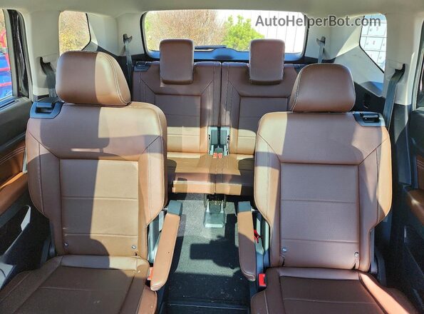 1V2KR2CA2MC557624 2021 VOLKSWAGEN ATLAS Green Vista de los asientos traseros