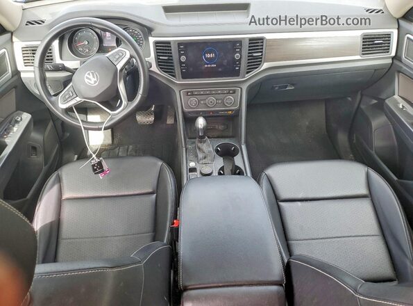 1V2KR2CA4MC603115 2021 VOLKSWAGEN ATLAS Blue Вид панелі приладів