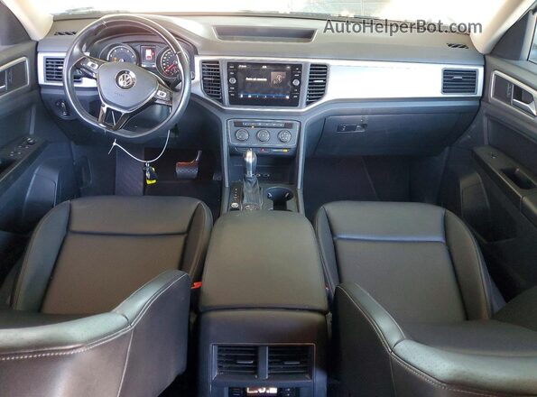 1V2KR2CA6JC565009 2018 VOLKSWAGEN ATLAS White Вид панелі приладів