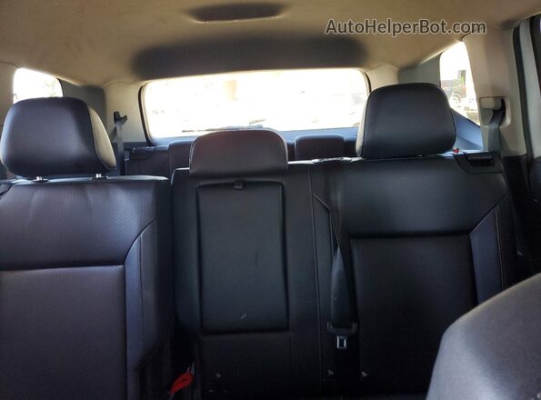 1V2KR2CA6JC565009 2018 VOLKSWAGEN ATLAS White Вид задніх сидінь