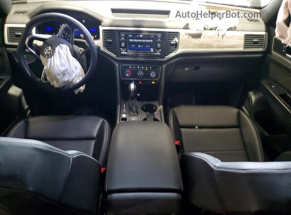 1V2LC2CA7PC202247 2023 VOLKSWAGEN ATLAS Black Widok deski rozdzielczej