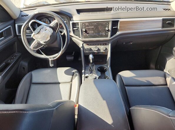 1V2LP2CA5MC518214 2021 VOLKSWAGEN ATLAS Серый Вид панели приборов