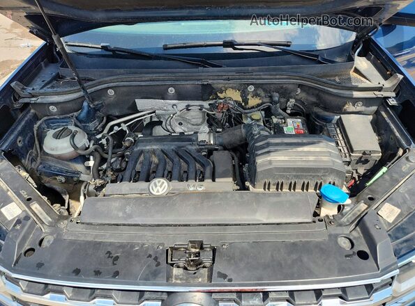 1V2LR2CA1JC513355 2018 VOLKSWAGEN ATLAS Blue Vista del compartimento del motor