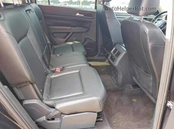 1V2LR2CA1JC568789 2018 VOLKSWAGEN ATLAS Black Սալոնի հետևի տեսք