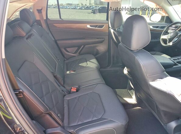 1V2LR2CA2SC539402 2025 VOLKSWAGEN ATLAS Black Вид задньої частини салону