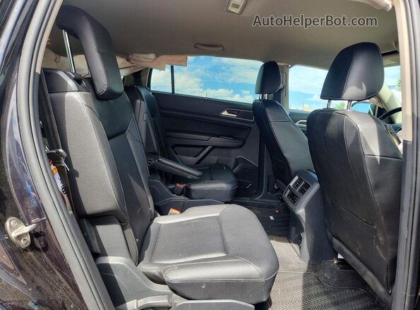 1V2LR2CA8JC556588 2018 VOLKSWAGEN ATLAS Black Vista de los asientos traseros