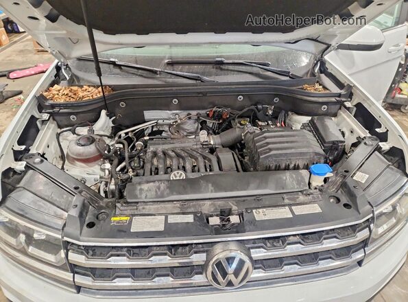 1V2LR2CA9KC561445 2019 VOLKSWAGEN ATLAS White Vista del compartimento del motor