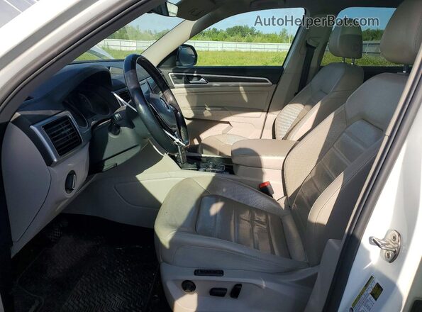 1V2MR2CA0JC596362 2018 VOLKSWAGEN ATLAS White წინა სალონის ხედი