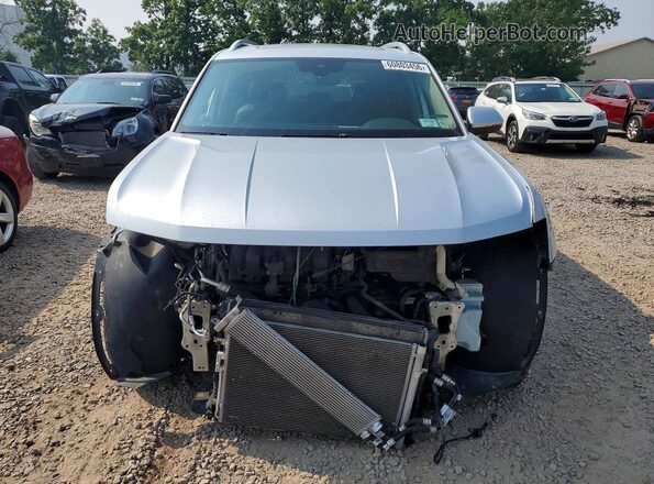 1V2MR2CA6JC508334 2018 VOLKSWAGEN ATLAS Silver Widok z przodu
