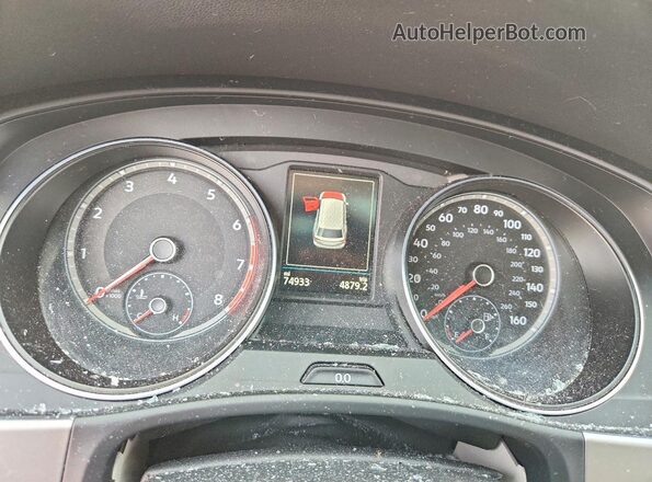 1V2MR2CA6JC520158 2018 VOLKSWAGEN ATLAS Red ხელსაწყოთა პანელის ხედი