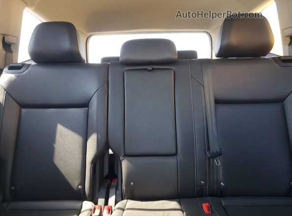 1V2MR2CA7JC553993 2018 VOLKSWAGEN ATLAS Gray Հետևի նստատեղերի տեսք