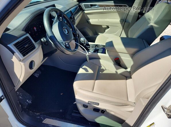 1V2MR2CA7KC567541 2019 VOLKSWAGEN ATLAS White Widok wnętrza z przodu